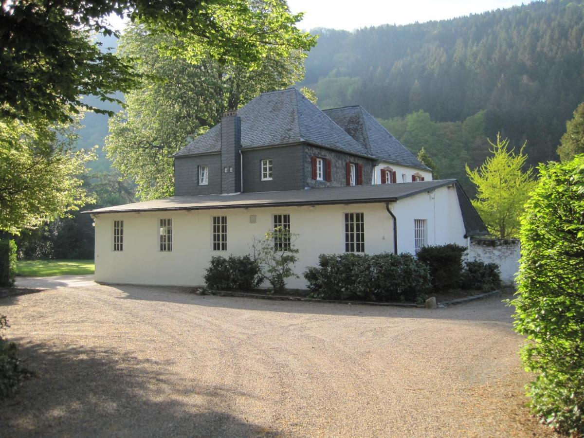 Ferienwohnung Weingut Villa Huesgen Am Moenchhof Traben-Trarbach Eksteriør billede